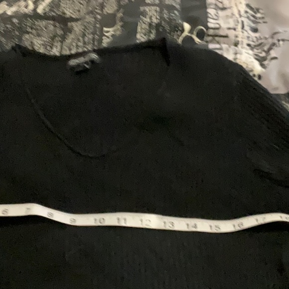 Scoop neck sweater - Picture 4 of 4